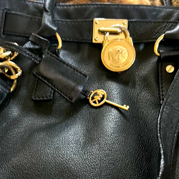 Michael Kors-XL-Hamilton Black Grain Leather Sholder bag,satchel,Gold Hardware, - Picture 1 of 17